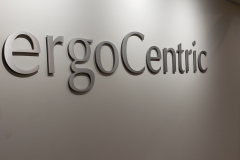 Brushed-aluminium-3D-cut-logo-Ergocentric