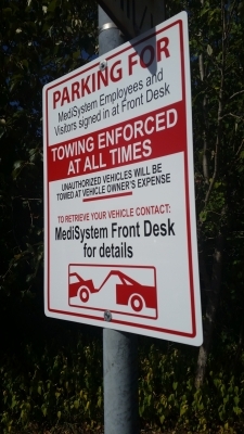 Parking signs medisystem