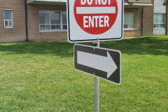 Do-not-enter-and-one-way-signs