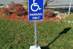 Freestanding aluminium parking sign